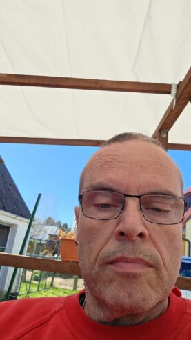 Frau für AO Sex gegeben TG gesucht
