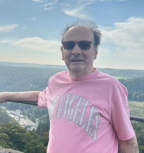Du suchst eine feste Beziehung, willst aber auch mit anderen Männern f….
