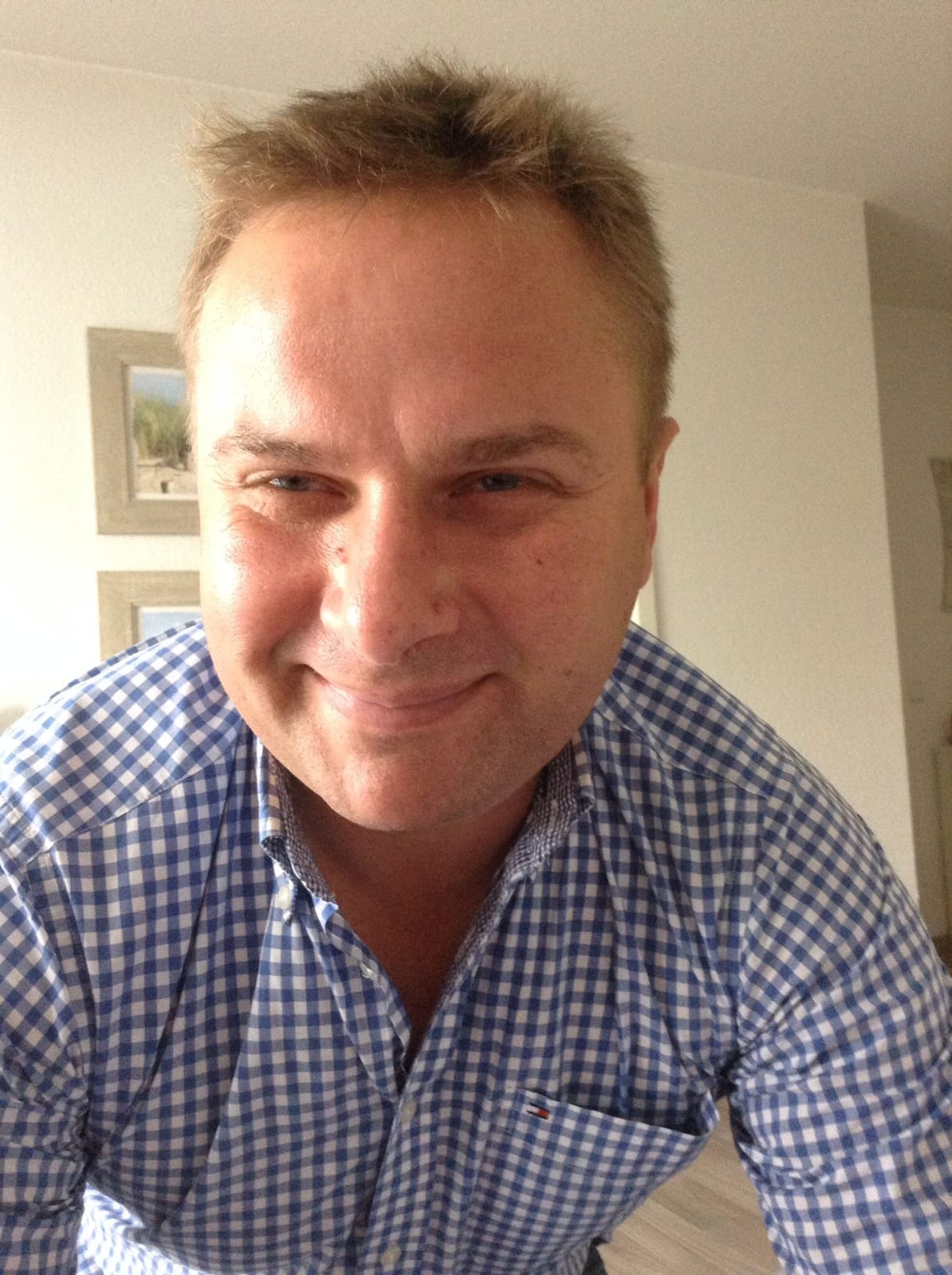 M Sucht tabuloses Party Paar