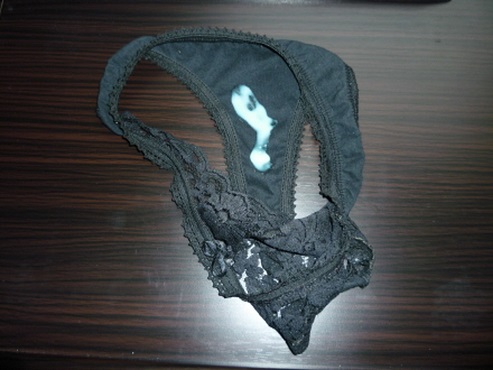 Naturgeiles Paar bietet getragene Slip an