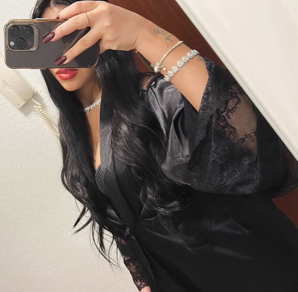 Klein und geil, das musst du erleben (GV nur safe)!