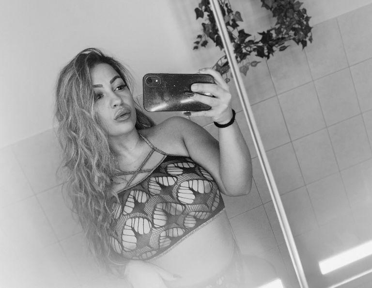 Scharfe Candy ist besuchbar für Sextreffen