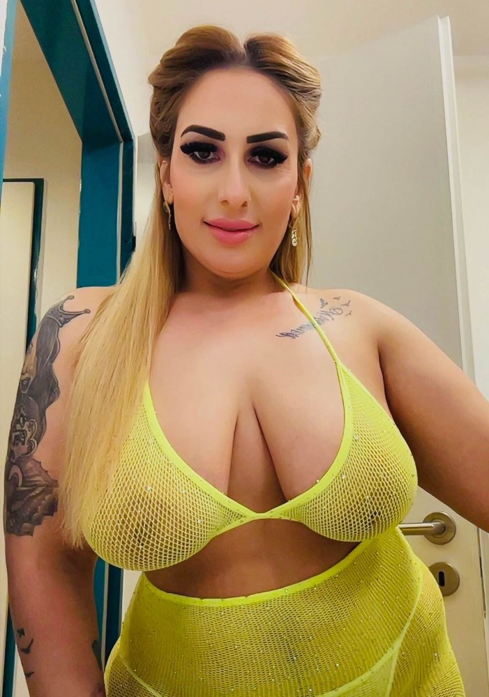 Geiles 3L-Dienstmädchen für Mann, der mehr will!