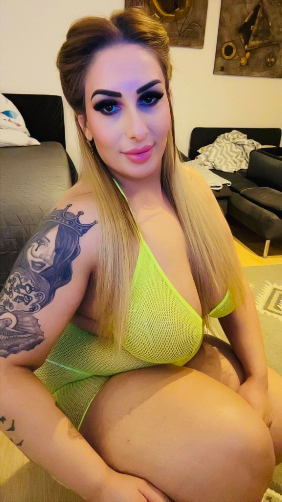 Dein Dirty Dienstmädchen für alle geilen Zwecke!