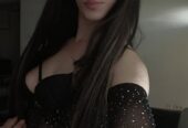 Larina macht Erotik Dates